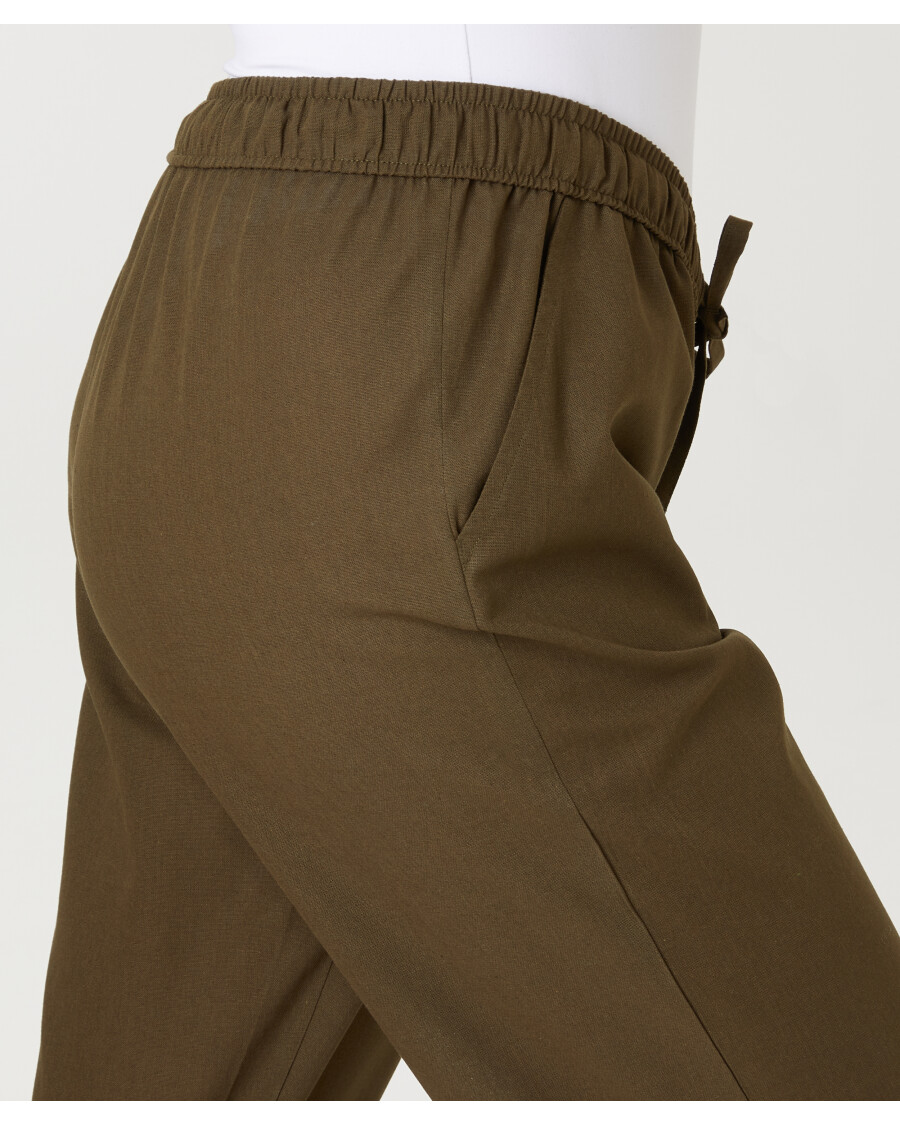 baumwollhose-khaki-1165717_1840_DB_M_EP_03.jpg