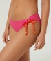 bikini-pink-1168592_1560_DB_M_EP_09.jpg