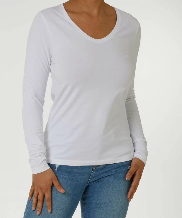 weisses-langarmshirt-weiss-1170167_1200_HB_M_KIK_04.jpg