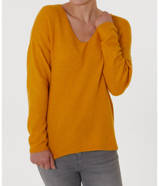 pullover-gold-1170229_4051_HB_M_EP_01.jpg