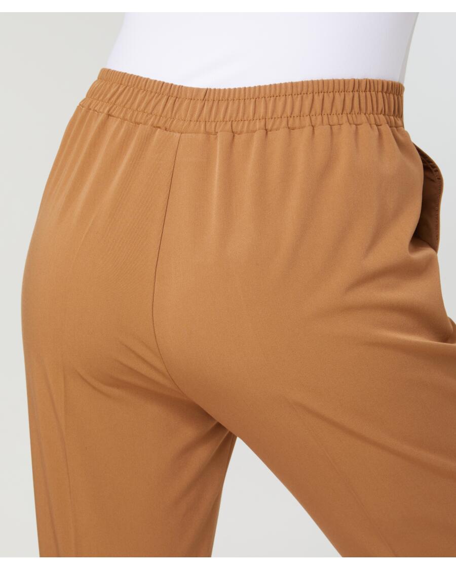 pull-on-hose-camel-1170390_2040_DB_M_EP_05.jpg