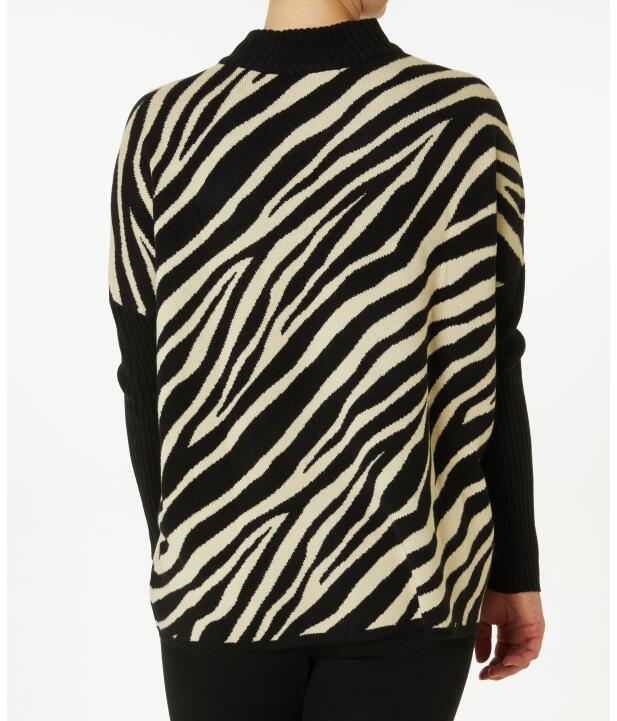 pullover-schwarz-creme-1170684_1022_NB_M_EP_02.jpg