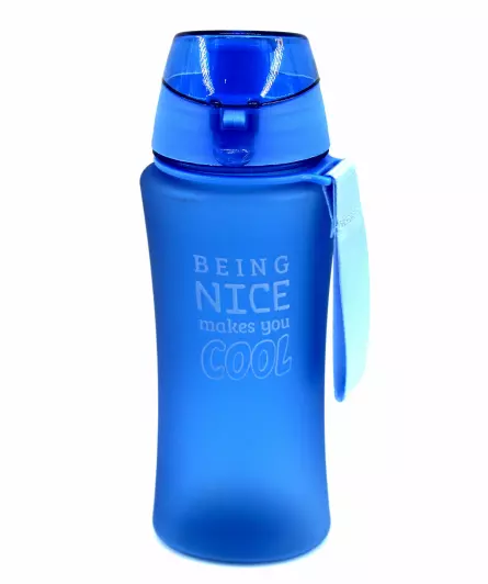 Trinkflasche mit Schriftzug