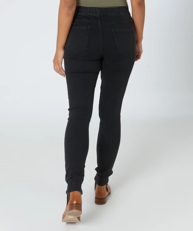 jeggings-denim-black-117112181730_8173_NB_M_EP_01.jpg