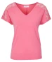 t-shirt-mit-spitze-pink-117635215600_1560_HB_B_EP_01.jpg