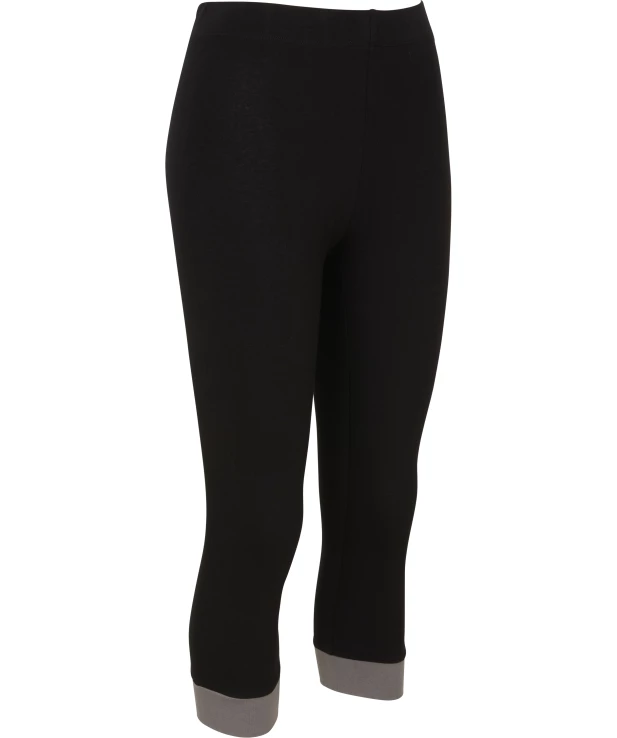 sport-leggings-in-caprilaenge-schwarz-117655510000_1000_HB_B_EP_01.jpg