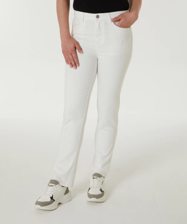 high-waist-jeans-weiss-1176783_1200_HB_M_EP_03.jpg