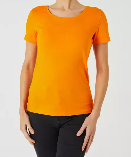 Basic T-Shirt