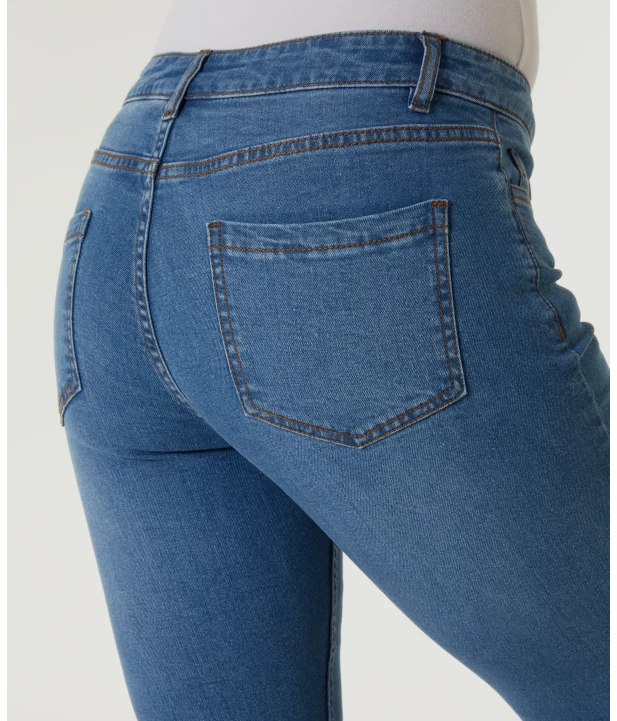 capri-jeans-jeansblau-hell-1177204_2101_DB_M_EP_01.jpg