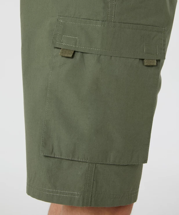 laessige-cargo-shorts-khaki-117730218400_1840_DB_M_EP_02.jpg