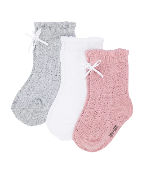 babys-suesse-socken-lila-1178499_1921_HB_L_EP_01.jpg