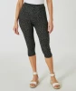 leggings-aus-viskose-schwarz-gepunktet-1179923_8032_HB_M_EP_02.jpg