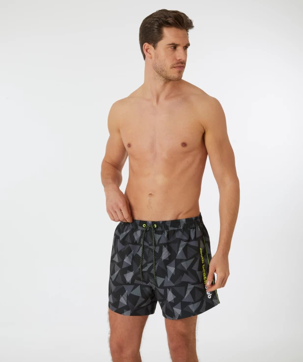 gemusterte-badeshorts-schwarz-118039410000_1000_HB_M_EP_01.jpg