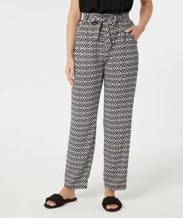 bedruckte-pull-on-hose-schwarz-weiss-118049810200_1020_HB_M_EP_01.jpg