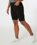 shorts-in-bermudalaenge-schwarz-118055910000_1000_NB_M_EP_02.jpg