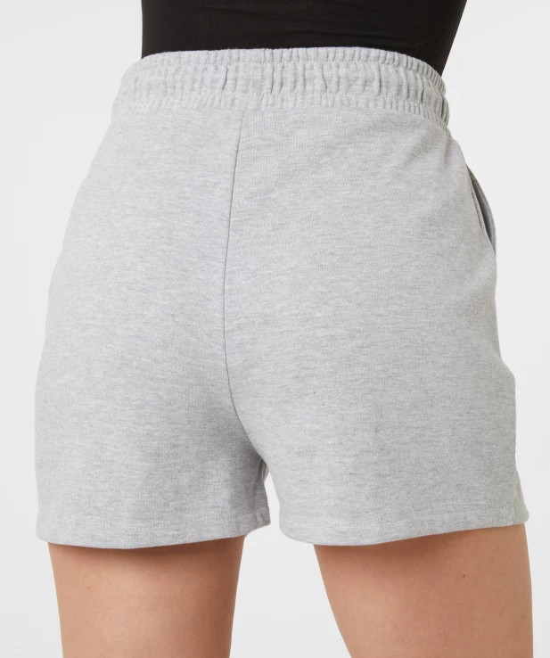 melierte-sweatshorts-hellgrau-melange-118077411010_1101_DB_M_EP_01.jpg