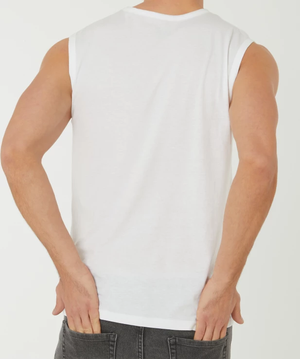 weisses-tanktop-weiss-118080312000_1200_NB_M_EP_01.jpg