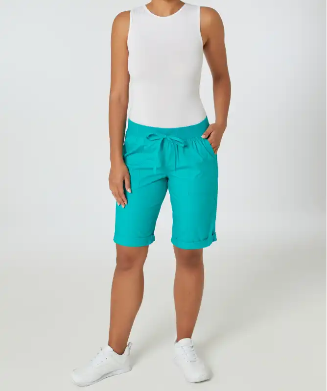 Shorts in Bermudalänge