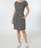 gestreiftes-kleid-schwarz-gestreift-118112510020_1002_HB_M_EP_01.jpg