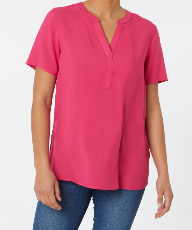 pinke-bluse-pink-118115015600_1560_HB_M_EP_01.jpg