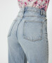 mom-jeans-jeansblau-hell-ausgewaschen-118117221020_2102_DB_M_EP_01.jpg