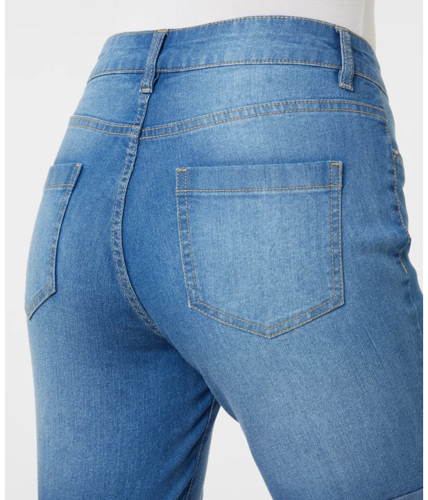 jeans-shorts-mit-waschungseffekten-jeansblau-118123121030_2103_DB_M_EP_01.jpg