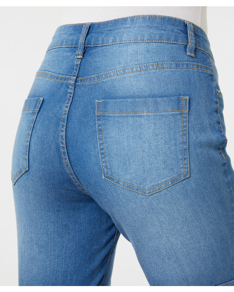 jeans-shorts-mit-waschungseffekten-jeansblau-118123121030_2103_DB_M_EP_01.jpg