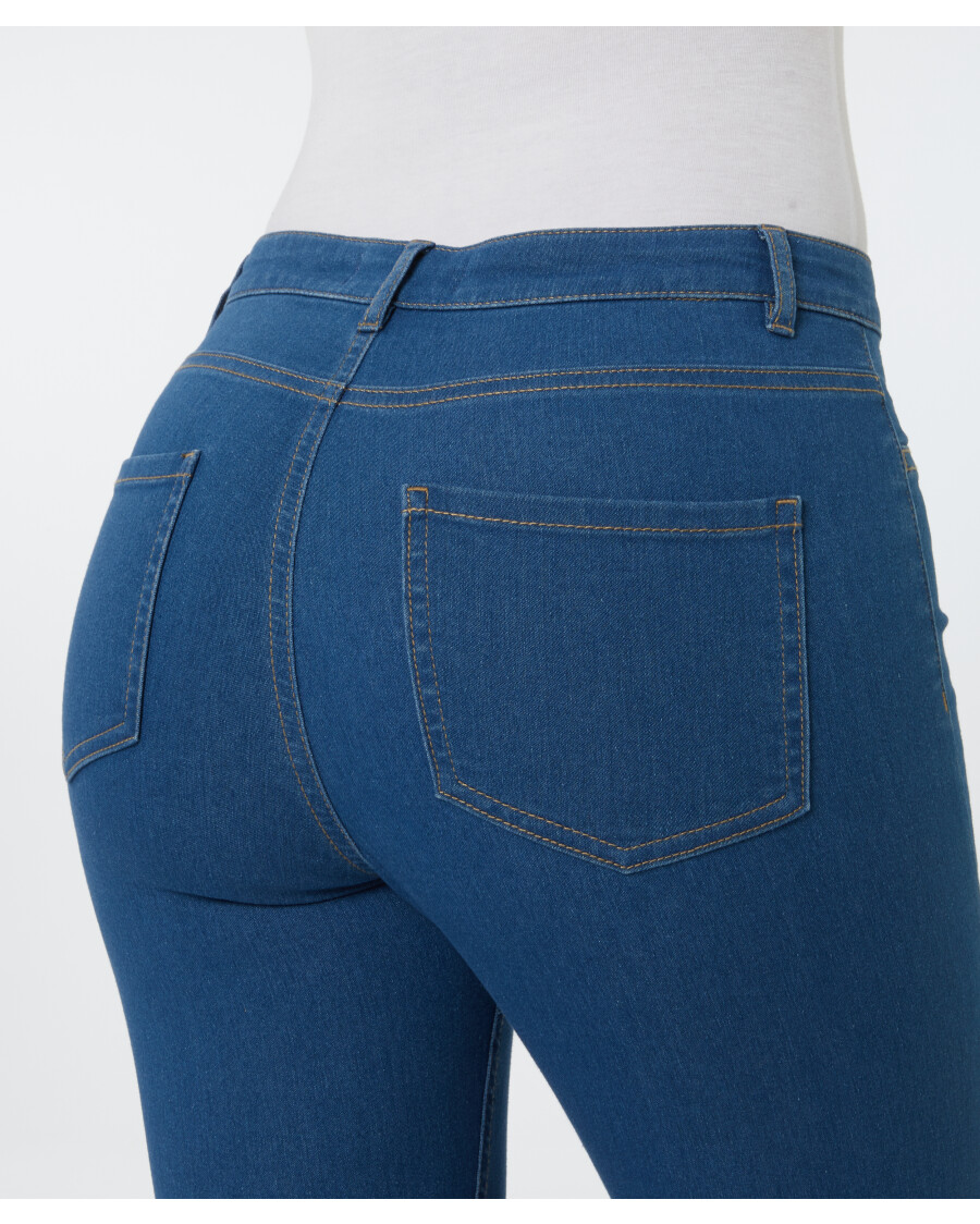 schlichte-jeans-jeansblau-118124921030_2103_DB_M_EP_01.jpg