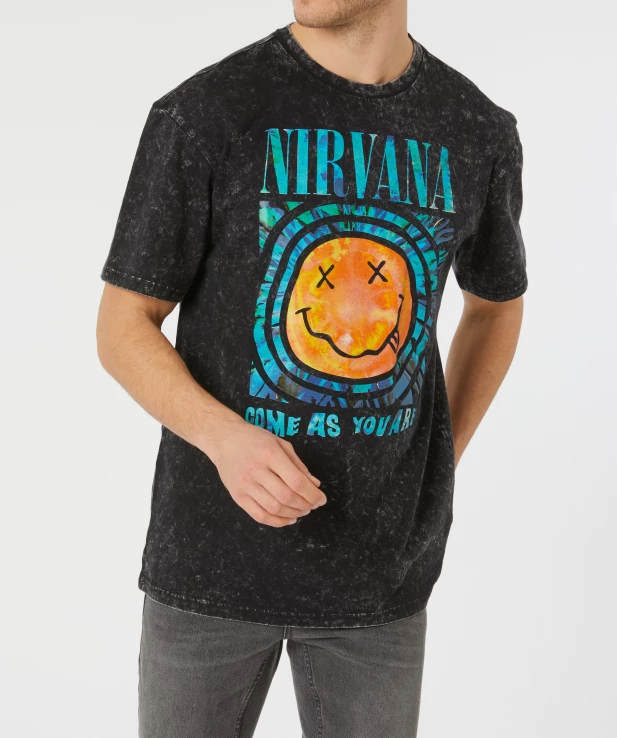 nirvana-t-shirt-schwarz-118134410000_1000_HB_M_EP_01.jpg