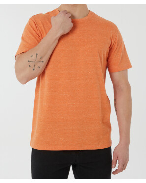 Orangenes T-Shirt