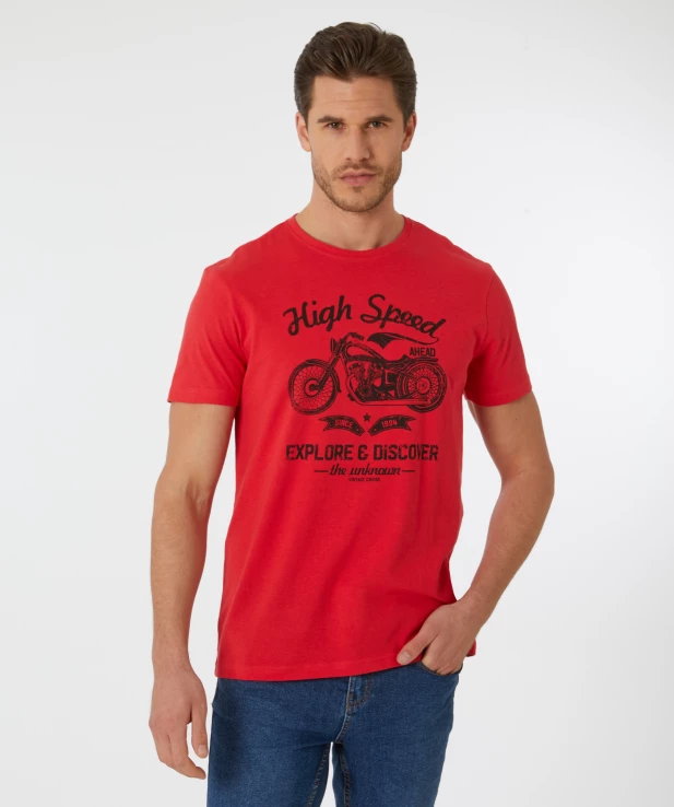 rotes-t-shirt-rot-bedruckt-118144215110_1511_HB_M_EP_01.jpg