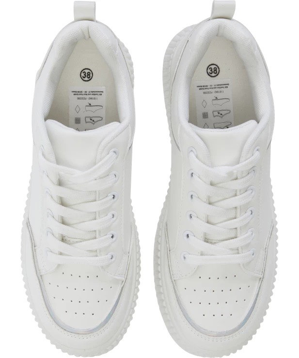 weisse-sneaker-weiss-118194212000_1200_NB_H_EP_01.jpg