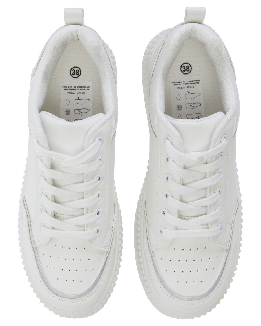 weisse-sneaker-weiss-118194212000_1200_NB_H_EP_01.jpg