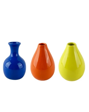 Wazony ceramiczne w różnych kolorach