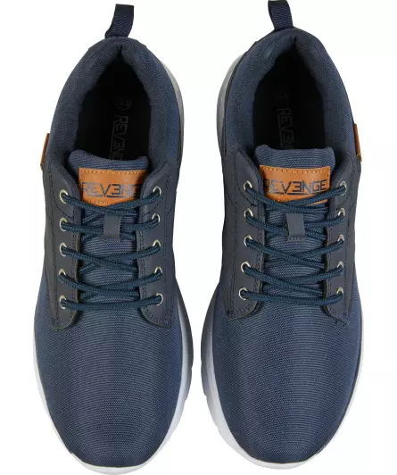Sportliche Sneaker