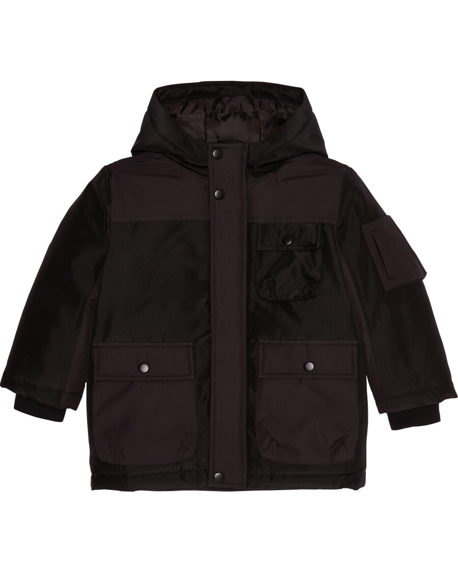 jungen-schwarze-jacke-schwarz-118272010000_1000_HB_L_EP_01.jpg