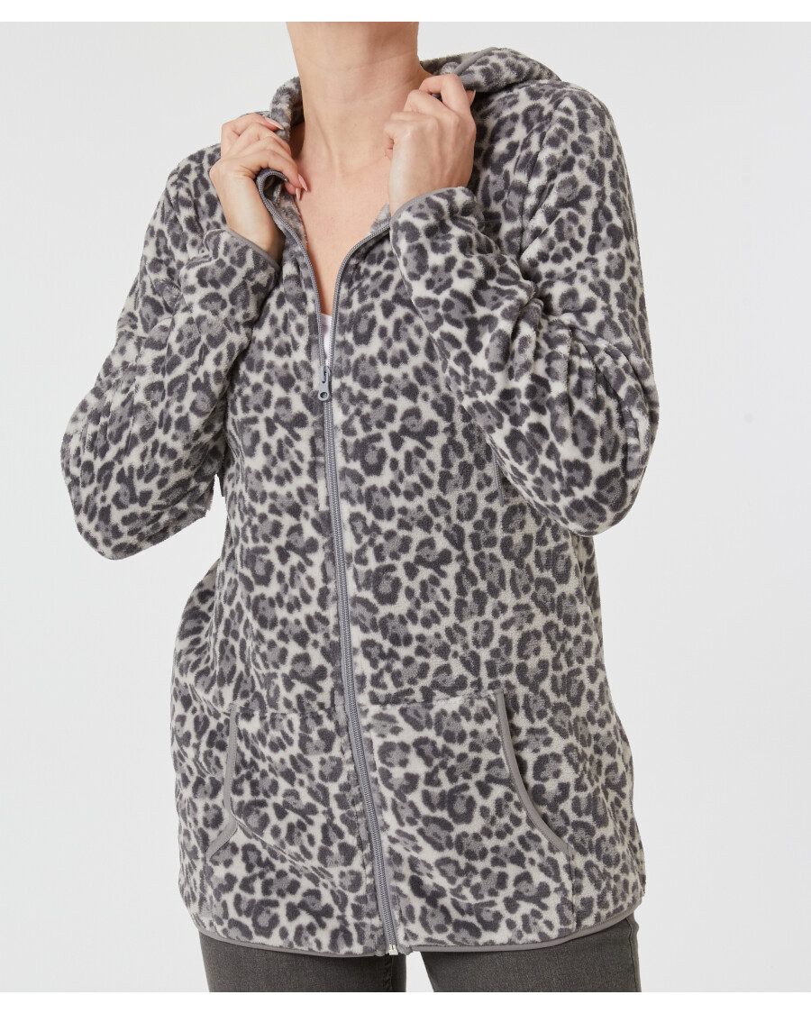 fleecejacke-leo-leopardendruck-118279650100_5010_HB_M_EP_01.jpg