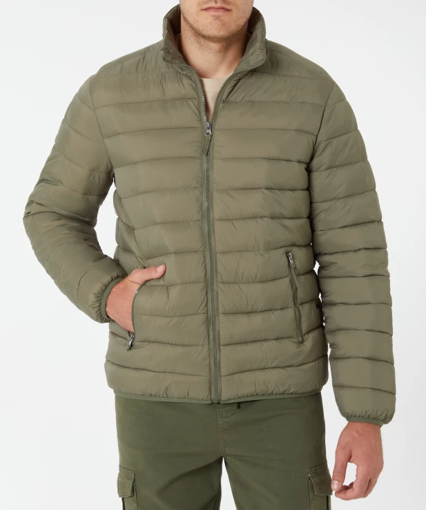 steppjacke-mit-stehkragen-khaki-118284818400_1840_HB_M_EP_01.jpg