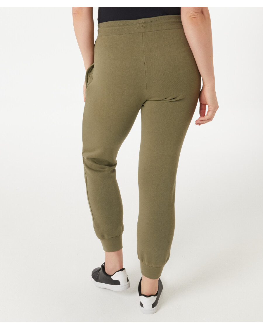 jogginghose-in-khaki-khaki-118334018400_1840_NB_M_EP_01.jpg