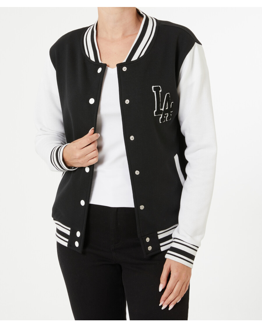 collegejacke-mit-stickerei-schwarz-118372010000_1000_HB_M_EP_01.jpg