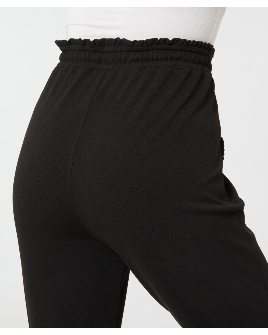 legere-hose-schwarz-118382410000_1000_DB_M_EP_01.jpg