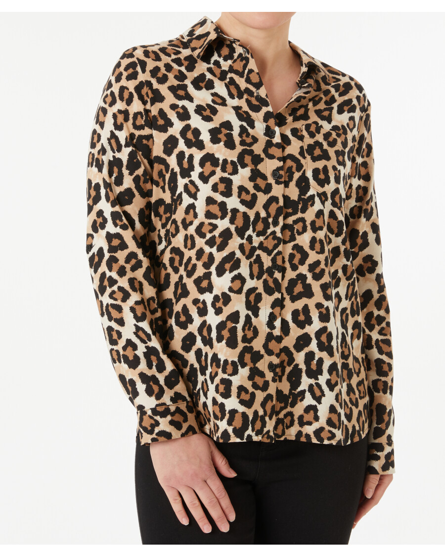 bluse-mit-leopardenmuster-leopardendruck-118385850100_5010_HB_M_EP_01.jpg