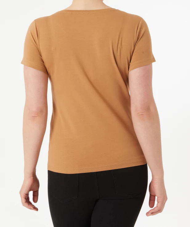 basic-t-shirt-softbraun-118397020520_2052_NB_M_EP_01.jpg