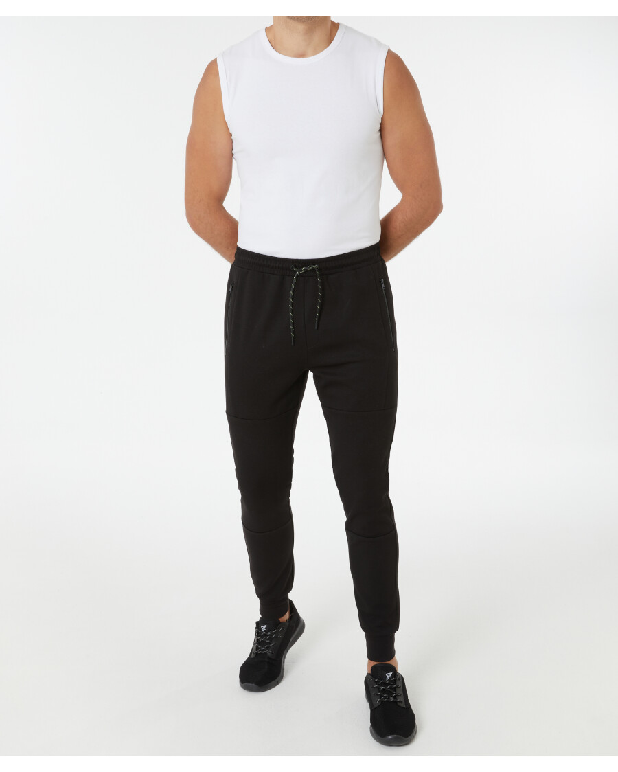 jogginghose-basic-schwarz-118404710000_1000_HB_M_EP_01.jpg