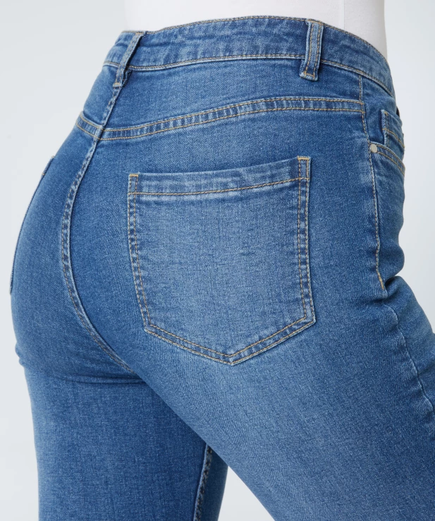 knoechellange-jeans-jeansblau-mittel-118408921030_2103_DB_M_EP_01.jpg