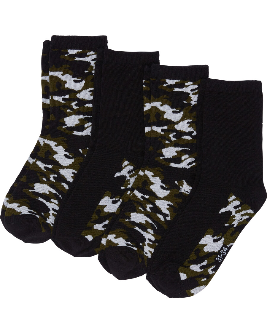 jungen-socken-schwarz-118458210000_1000_HB_L_EP_01.jpg