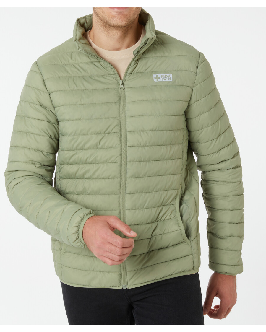 ndk-swiss-ultraleichte-jacke-khaki-118533318400_1840_HB_M_EP_01.jpg