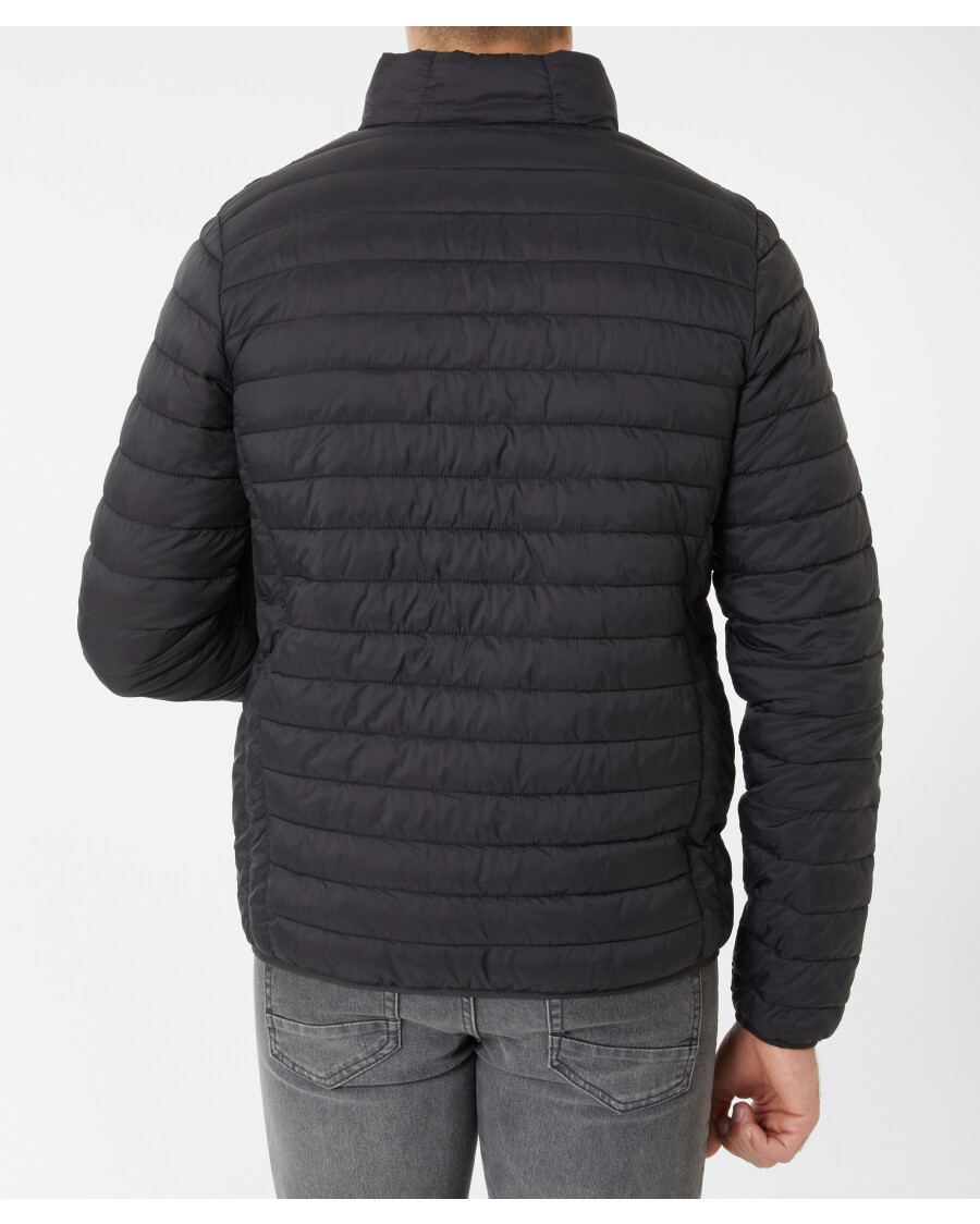 ndk-swiss-ultraleichte-jacke-schwarz-118537110000_1000_NB_M_EP_01.jpg