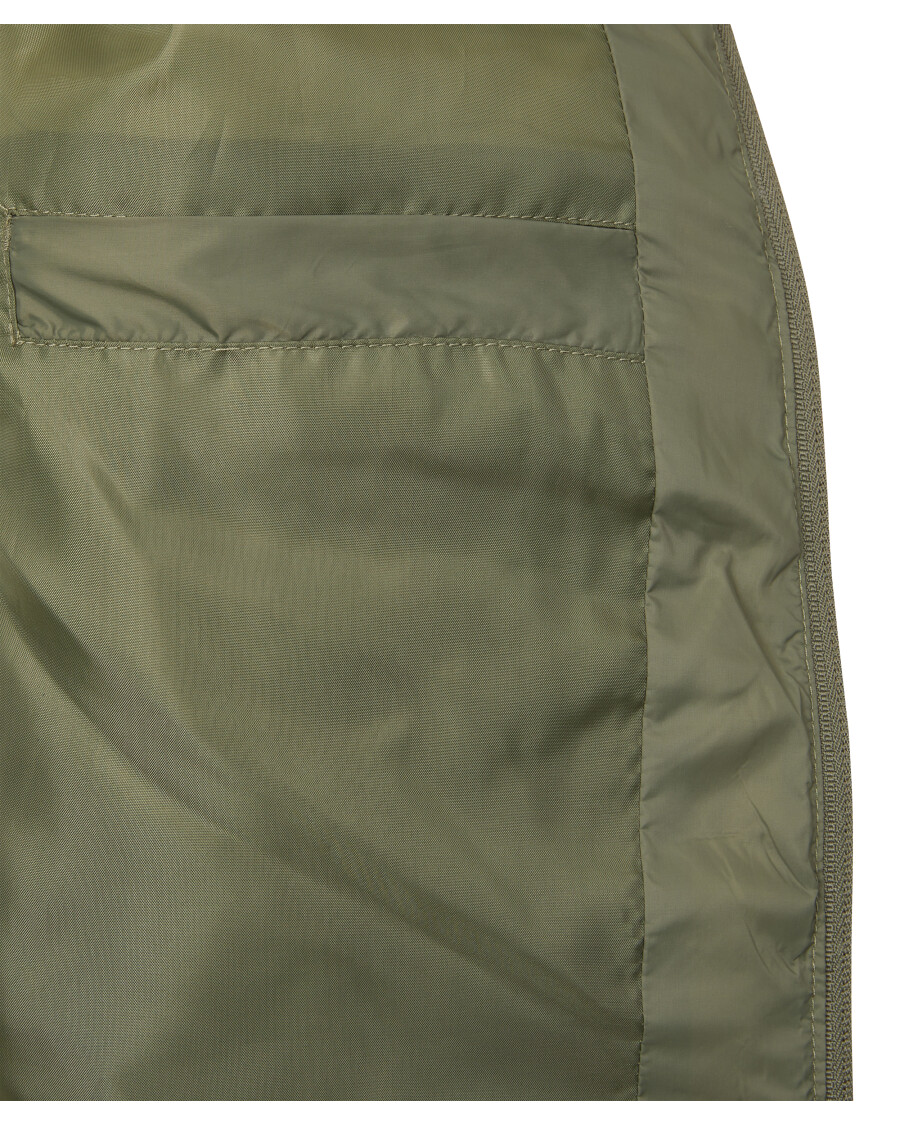 steppweste-in-khaki-khaki-118664518400_1840_DB_B_EP_01.jpg