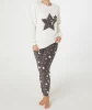 fleece-pyjama-mit-applikation-offwhite-118693212150_1215_HB_M_EP_01.jpg